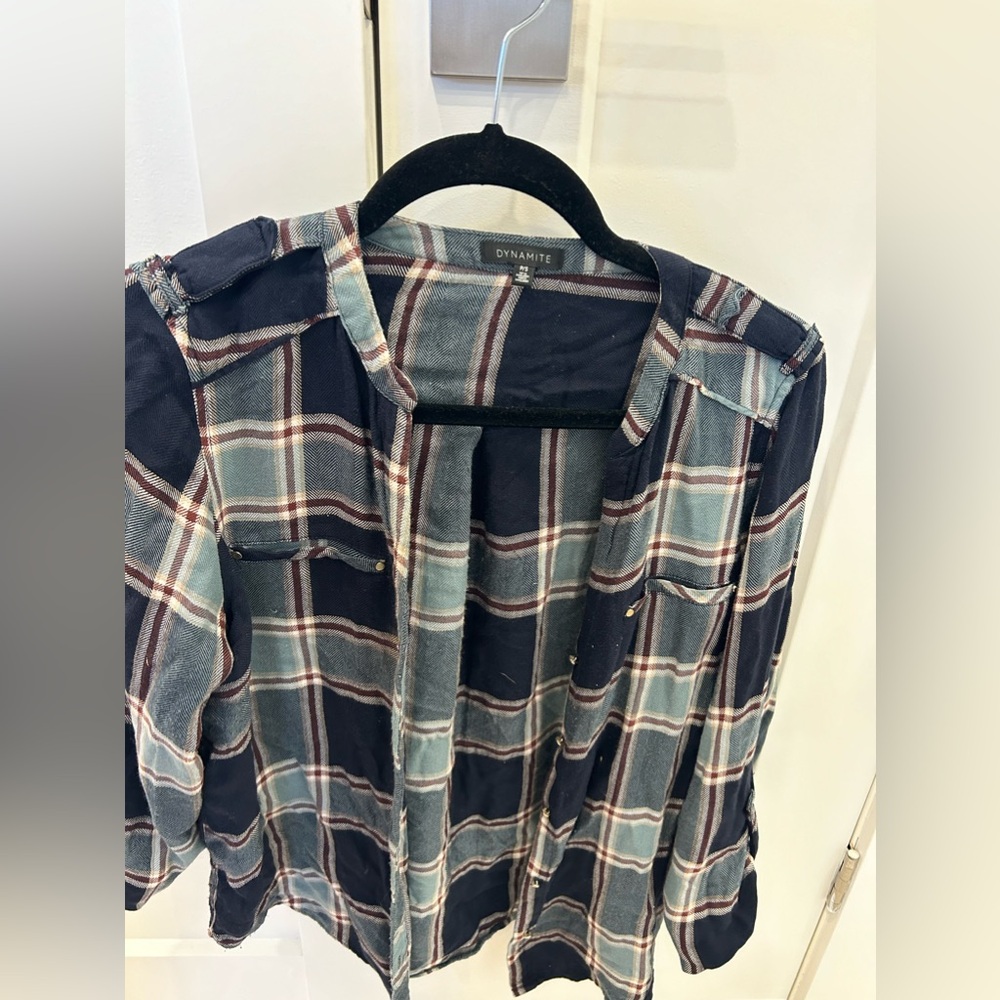 Multi colour plaid long sleeve button up shirt. Soft material. Flattering.